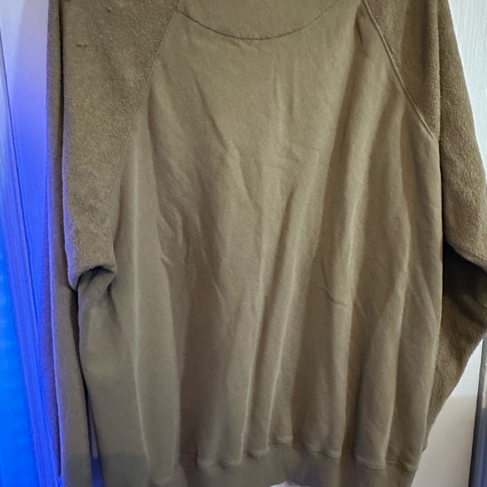 F—Aerie Top size L - Picture 8 of 16
